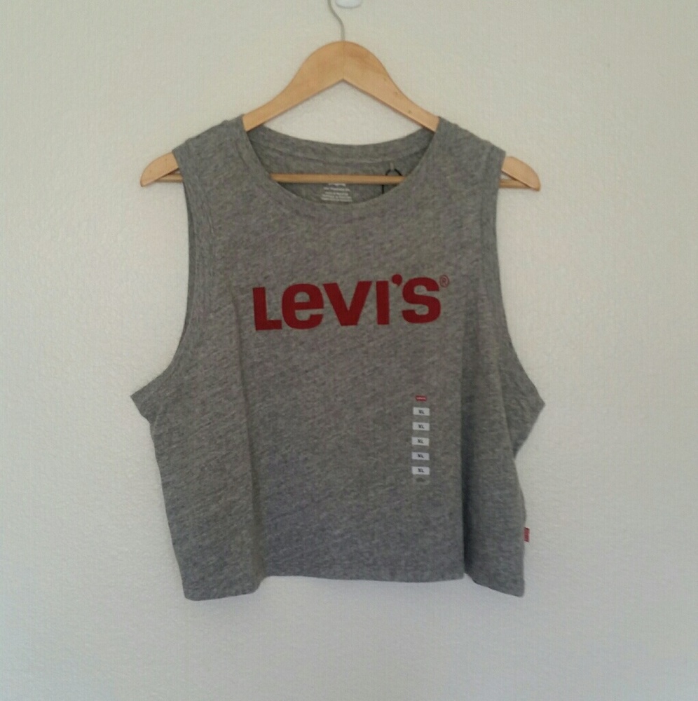 Levis sleeveless crop tank size xl